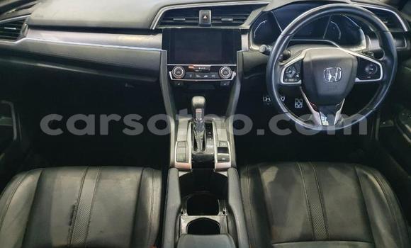 اشتري مستعمل Honda Civic White سيارة في Hlotse في Leribe اشتري مستعمل Honda Civic White سيارة في Hlotse في Leribe