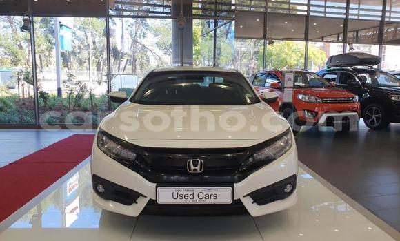 اشتري مستعمل Honda Civic White سيارة في Hlotse في Leribe اشتري مستعمل Honda Civic White سيارة في Hlotse في Leribe