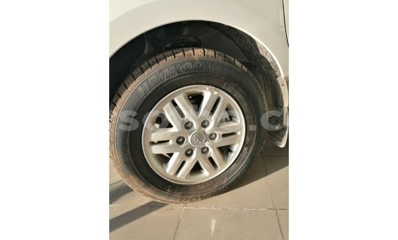 Sayi Imported Hyundai Accent White Mota in Import - Dubai a Maseru Sayi Imported Hyundai Accent White Mota in Import - Dubai a Maseru