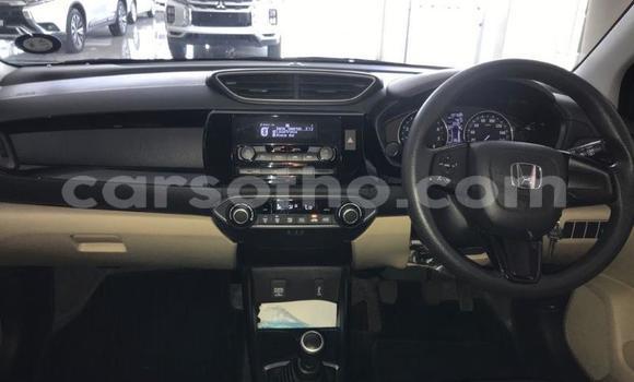 Acheter Occasion Voiture Honda Ascot Blanc à Hlotse, Leribe Acheter Occasion Voiture Honda Ascot Blanc à Hlotse, Leribe