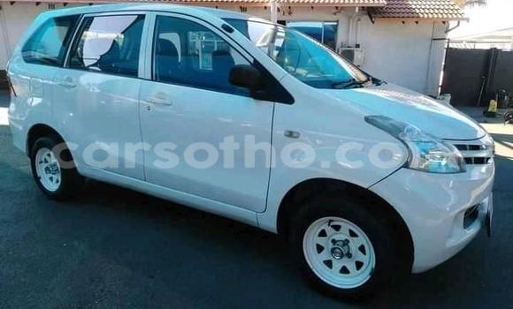 Acheter Occasion Voiture Toyota Avanza Blanc à Maseru, Maseru Acheter Occasion Voiture Toyota Avanza Blanc à Maseru, Maseru