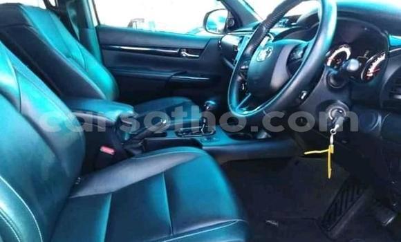 Acheter Occasion Voiture Toyota Hilux Blanc à Maseru, Maseru Acheter Occasion Voiture Toyota Hilux Blanc à Maseru, Maseru