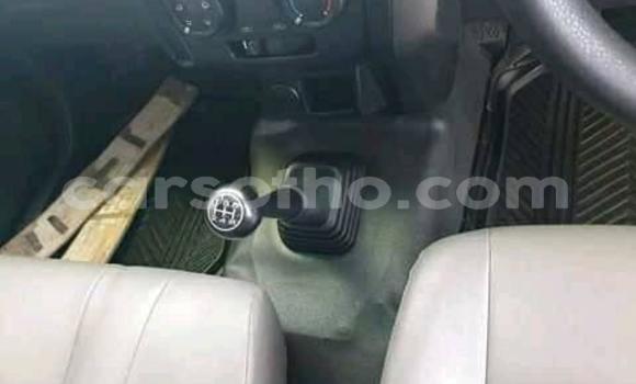 Acheter Occasion Voiture Isuzu KB Bleu à Maseru, Maseru Acheter Occasion Voiture Isuzu KB Bleu à Maseru, Maseru