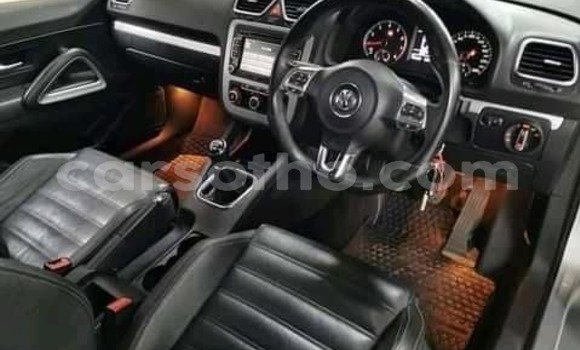 اشتري مستعمل Volkswagen Scirocco R Silver سيارة في Maseru في Maseru اشتري مستعمل Volkswagen Scirocco R Silver سيارة في Maseru في Maseru