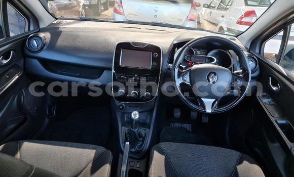 اشتري مستعمل Kia Rio Silver سيارة في Hlotse في Leribe اشتري مستعمل Kia Rio Silver سيارة في Hlotse في Leribe