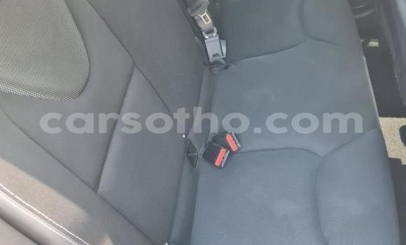 اشتري مستعمل Kia Rio Silver سيارة في Hlotse في Leribe اشتري مستعمل Kia Rio Silver سيارة في Hlotse في Leribe
