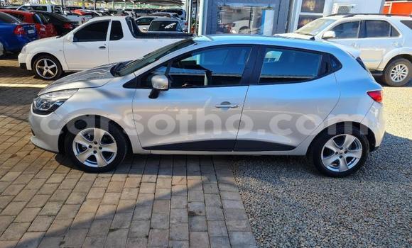 اشتري مستعمل Kia Rio Silver سيارة في Hlotse في Leribe اشتري مستعمل Kia Rio Silver سيارة في Hlotse في Leribe