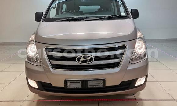 Acheter Occasion Voiture Hyundai H1 Gris à Maseru, Maseru Acheter Occasion Voiture Hyundai H1 Gris à Maseru, Maseru