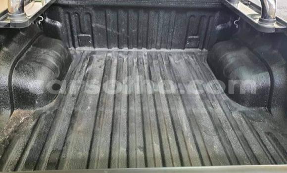 Acheter Occasion Voiture Toyota Hilux Blanc à Maseru, Maseru Acheter Occasion Voiture Toyota Hilux Blanc à Maseru, Maseru