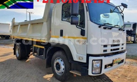 Acheter Occasion Utilitaire Isuzu FVZ Blanc à Maseru, Maseru