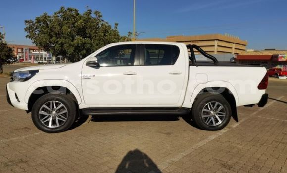 Acheter Occasion Voiture Toyota Hilux Blanc à Maseru, Maseru Acheter Occasion Voiture Toyota Hilux Blanc à Maseru, Maseru