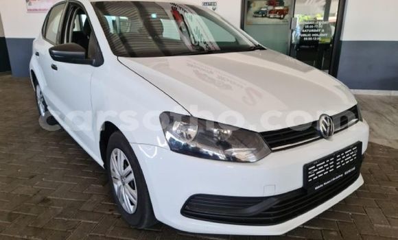 اشتري مستعمل Volkswagen Polo White سيارة في Maseru في Maseru اشتري مستعمل Volkswagen Polo White سيارة في Maseru في Maseru
