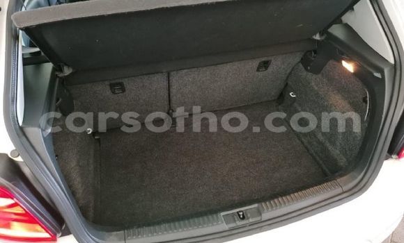 اشتري مستعمل Volkswagen Polo White سيارة في Maseru في Maseru اشتري مستعمل Volkswagen Polo White سيارة في Maseru في Maseru