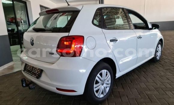 اشتري مستعمل Volkswagen Polo White سيارة في Maseru في Maseru اشتري مستعمل Volkswagen Polo White سيارة في Maseru في Maseru