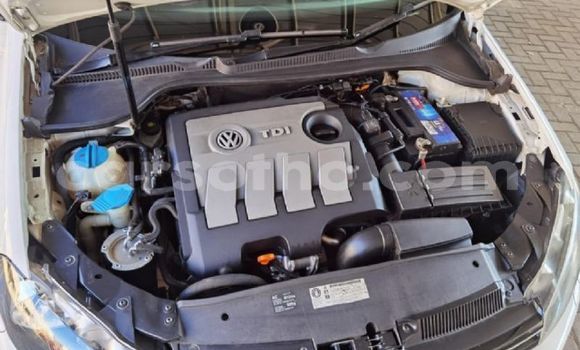 اشتري مستعمل Volkswagen Golf White سيارة في Maseru في Maseru اشتري مستعمل Volkswagen Golf White سيارة في Maseru في Maseru