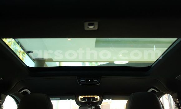 Buy Used Mercedes-Benz V-klasse Other Car in Maseru in Maseru Buy Used Mercedes-Benz V-klasse Other Car in Maseru in Maseru