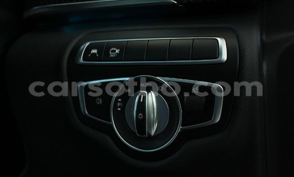 Buy Used Mercedes-Benz V-klasse Other Car in Maseru in Maseru Buy Used Mercedes-Benz V-klasse Other Car in Maseru in Maseru