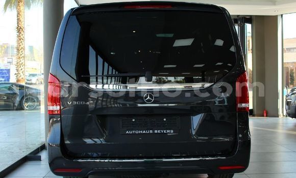 Buy Used Mercedes-Benz V-klasse Other Car in Maseru in Maseru Buy Used Mercedes-Benz V-klasse Other Car in Maseru in Maseru