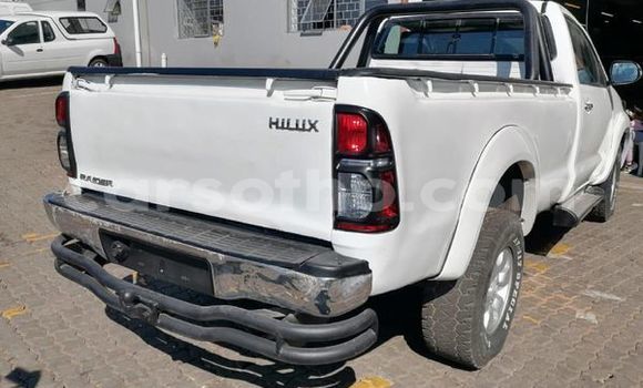 Acheter Occasion Voiture Toyota Hilux Blanc à Maseru, Maseru Acheter Occasion Voiture Toyota Hilux Blanc à Maseru, Maseru
