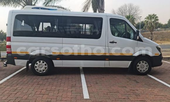 Acheter Occasion Voiture Mercedes-Benz SLK-klasse Blanc à Maseru, Maseru Acheter Occasion Voiture Mercedes-Benz SLK-klasse Blanc à Maseru, Maseru