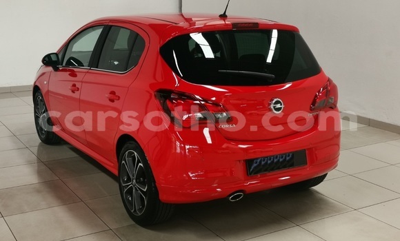 Sayi Na hannu Opel Corsa Red Mota in Mafeteng a Mafeteng Sayi Na hannu Opel Corsa Red Mota in Mafeteng a Mafeteng