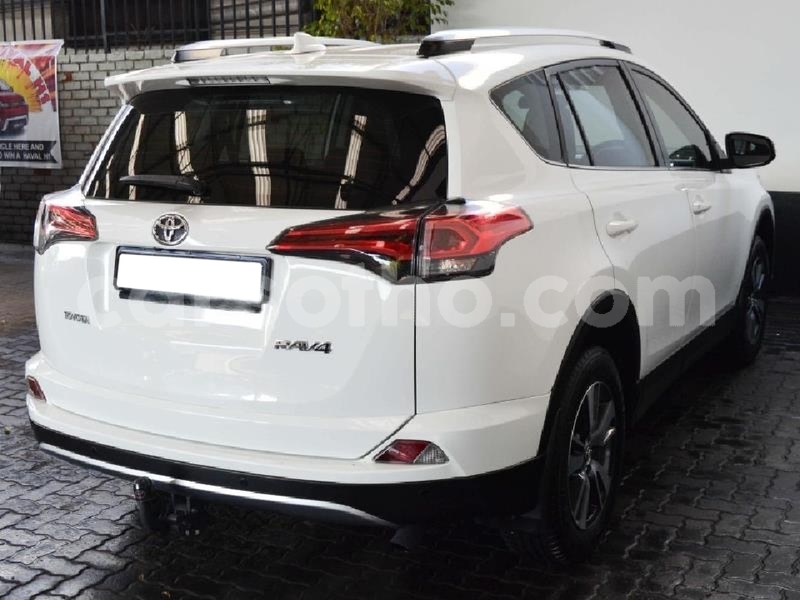 Big with watermark toyota rav4 leribe hlotse 22741
