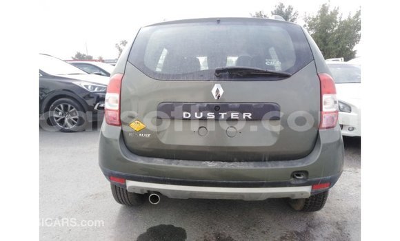 Sayi Imported Renault Duster Green Mota in Import - Dubai a Maseru