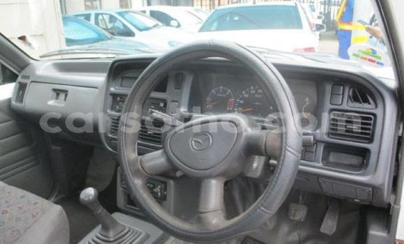 Sayi Na hannu Mazda B–series White Mota in Butha–Buthe a Thaba-Tseka Sayi Na hannu Mazda B–series White Mota in Butha–Buthe a Thaba-Tseka