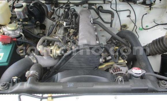 Sayi Na hannu Mazda B–series White Mota in Butha–Buthe a Thaba-Tseka Sayi Na hannu Mazda B–series White Mota in Butha–Buthe a Thaba-Tseka