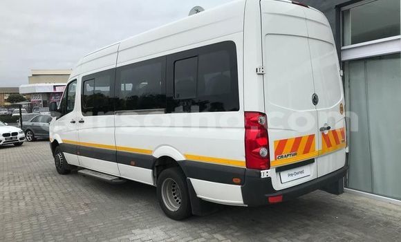 اشتري مستعمل Volkswagen Transporter White سيارة في Maseru في Maseru اشتري مستعمل Volkswagen Transporter White سيارة في Maseru في Maseru