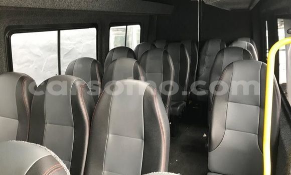 اشتري مستعمل Volkswagen Transporter White سيارة في Maseru في Maseru اشتري مستعمل Volkswagen Transporter White سيارة في Maseru في Maseru
