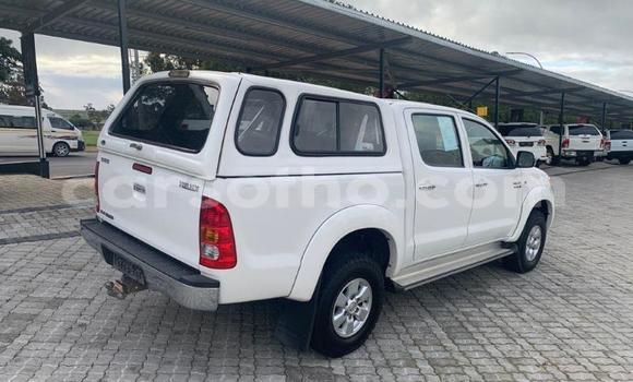 اشتري مستعمل Toyota Hilux White سيارة في Maseru في Maseru اشتري مستعمل Toyota Hilux White سيارة في Maseru في Maseru