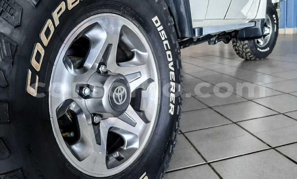 Acheter Occasion Voiture Toyota Land Cruiser Marron à Maseru, Maseru Acheter Occasion Voiture Toyota Land Cruiser Marron à Maseru, Maseru