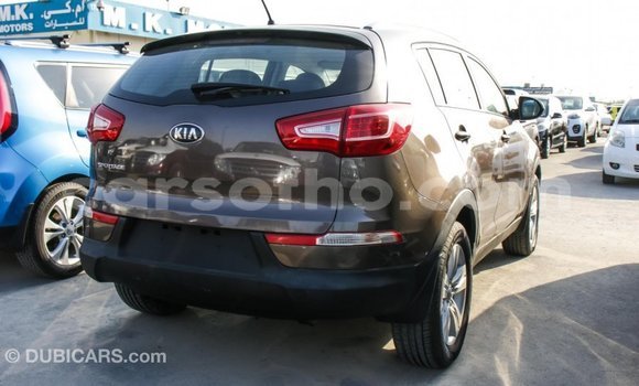 Acheter Import Voiture Kia Sportage Marron à Import - Dubai, Maseru Acheter Import Voiture Kia Sportage Marron à Import - Dubai, Maseru