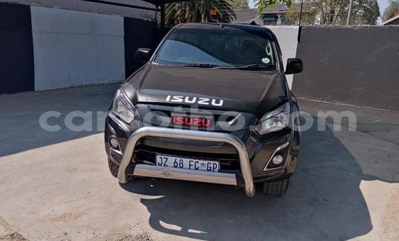 اشتري مستعمل Isuzu KB Silver سيارة في Maseru في Maseru اشتري مستعمل Isuzu KB Silver سيارة في Maseru في Maseru