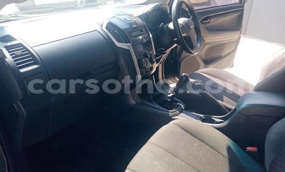 اشتري مستعمل Isuzu KB Silver سيارة في Maseru في Maseru اشتري مستعمل Isuzu KB Silver سيارة في Maseru في Maseru