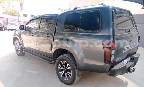 اشتري مستعمل Isuzu KB Silver سيارة في Maseru في Maseru اشتري مستعمل Isuzu KB Silver سيارة في Maseru في Maseru