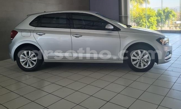 Acheter Occasion Voiture Volkswagen Polo Gris à Maseru, Maseru Acheter Occasion Voiture Volkswagen Polo Gris à Maseru, Maseru