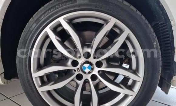 Sayi Na hannu BMW X4 White Mota in Quthing a Butha-Buthe Sayi Na hannu BMW X4 White Mota in Quthing a Butha-Buthe