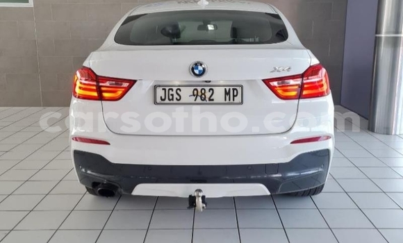 Sayi Na hannu BMW X4 White Mota in Quthing a Butha-Buthe Sayi Na hannu BMW X4 White Mota in Quthing a Butha-Buthe