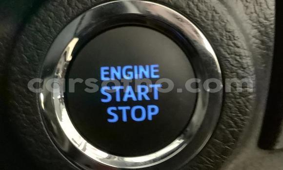 Sayi Na hannu Toyota Hilux White Mota in Maseru a Maseru Sayi Na hannu Toyota Hilux White Mota in Maseru a Maseru