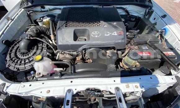 Sayi Na hannu Toyota Hilux White Mota in Maseru a Maseru Sayi Na hannu Toyota Hilux White Mota in Maseru a Maseru