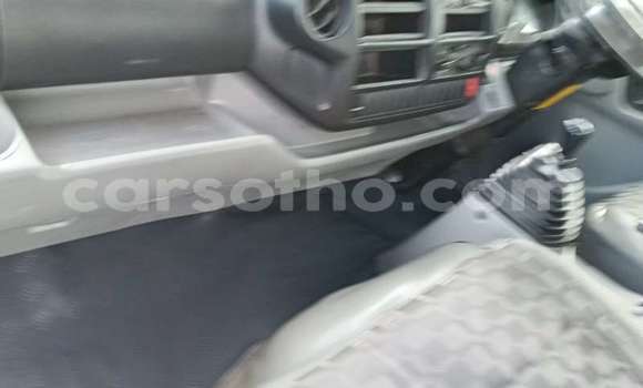 Acheter Occasion Utilitaire Hino 300 Series Blanc à Maseru, Maseru Acheter Occasion Utilitaire Hino 300 Series Blanc à Maseru, Maseru