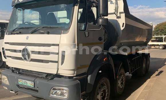 Acheter Occasion Utilitaire DAF CF Blanc à Maseru, Maseru Acheter Occasion Utilitaire DAF CF Blanc à Maseru, Maseru