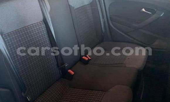 Acheter Occasion Voiture Volkswagen Polo Bleu à Hlotse, Leribe Acheter Occasion Voiture Volkswagen Polo Bleu à Hlotse, Leribe