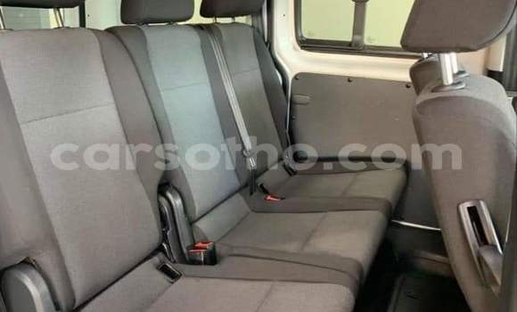 Sayi Na hannu Volkswagen Caddy White Mota in Hlotse a Leribe Sayi Na hannu Volkswagen Caddy White Mota in Hlotse a Leribe