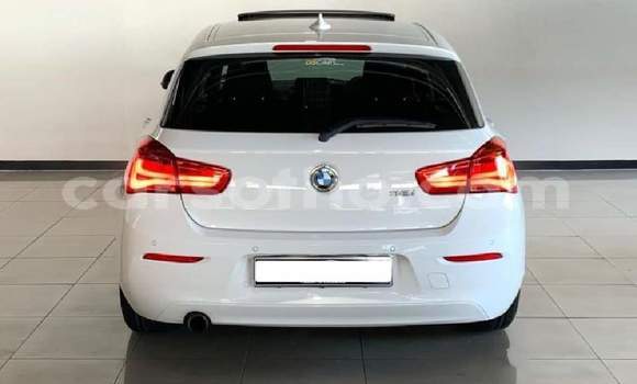 Acheter Occasion Voiture BMW 1-Series Blanc à Hlotse, Leribe Acheter Occasion Voiture BMW 1-Series Blanc à Hlotse, Leribe