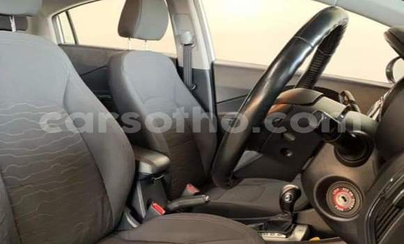 Acheter Occasion Voiture Kia Rio Blanc à Hlotse, Leribe Acheter Occasion Voiture Kia Rio Blanc à Hlotse, Leribe