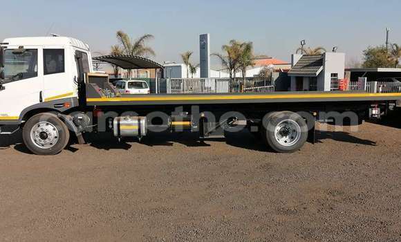 اشتري مستعمل Mitsubishi L400 White شاحنة في Maseru في Maseru اشتري مستعمل Mitsubishi L400 White شاحنة في Maseru في Maseru