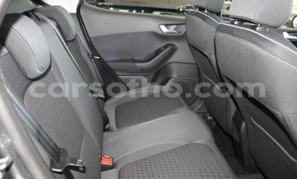 Sayi Na hannu Ford Fiesta Silver Mota in Maseru a Maseru Sayi Na hannu Ford Fiesta Silver Mota in Maseru a Maseru